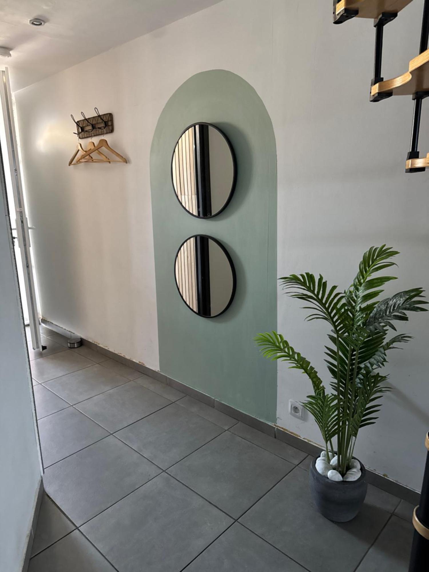 Douceur Du Sud Apartment Vitrolles  Exterior photo